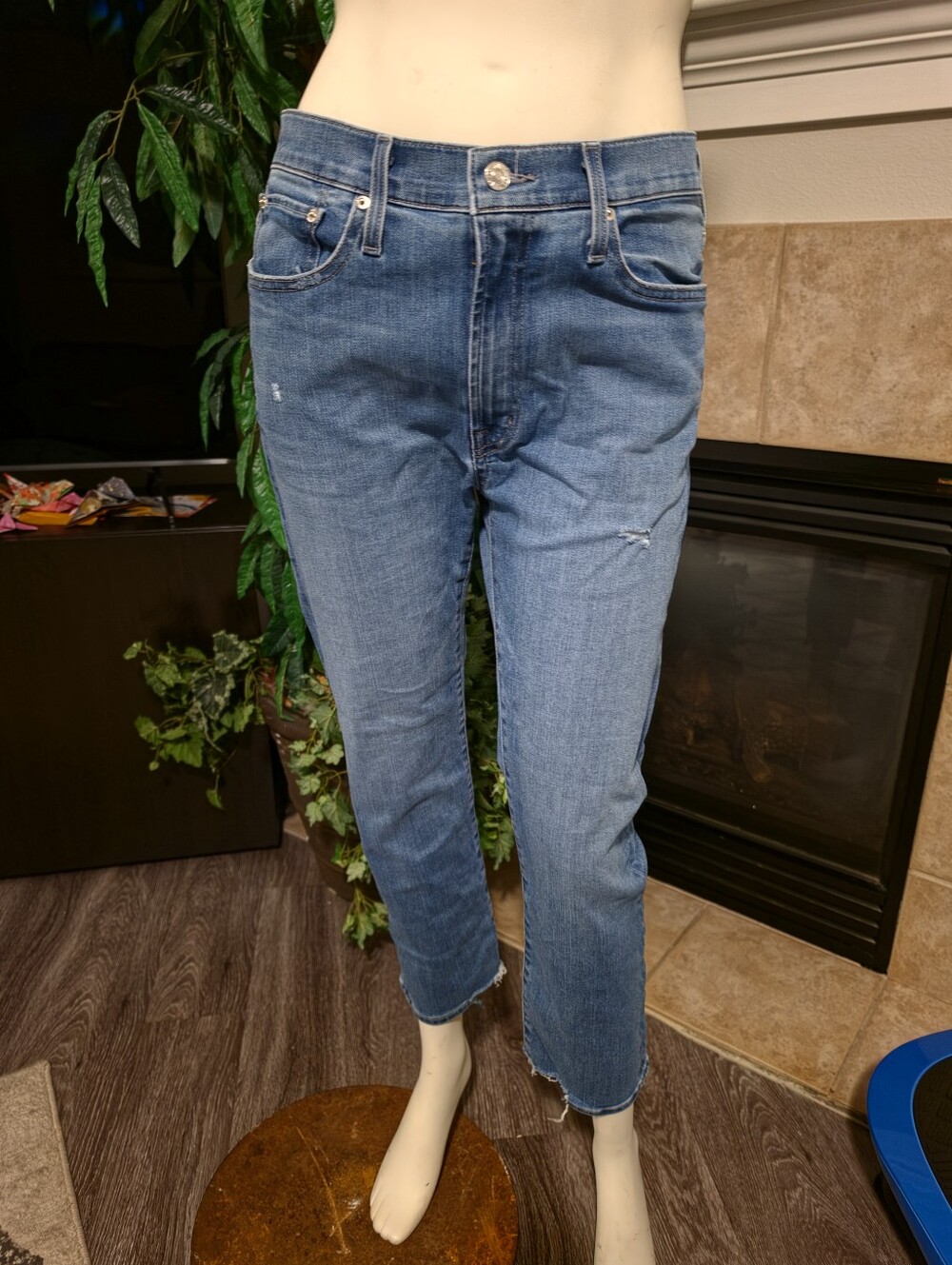 Edwin Eli Crop Straight Distressed